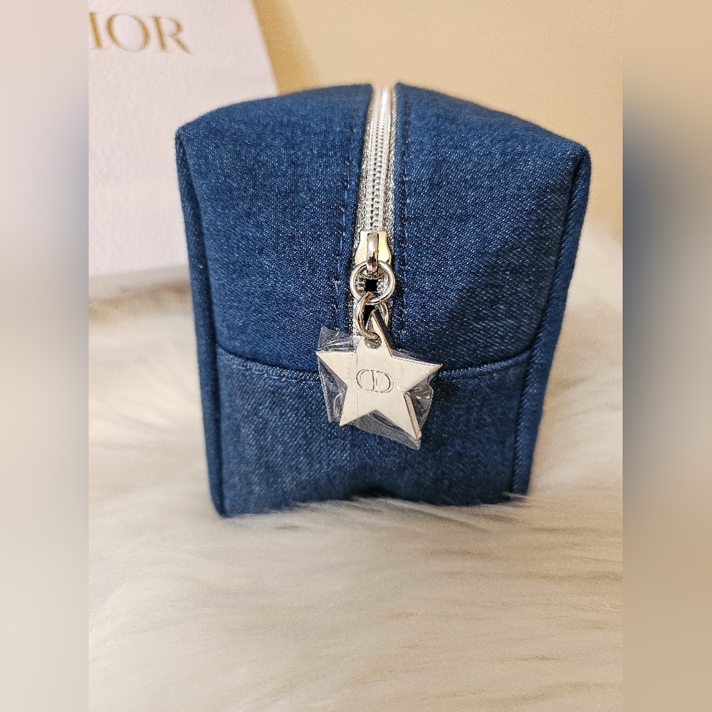 ❌SOLD❌ 💙Dior Denim Crossbody💙 - Picture 10 of 14